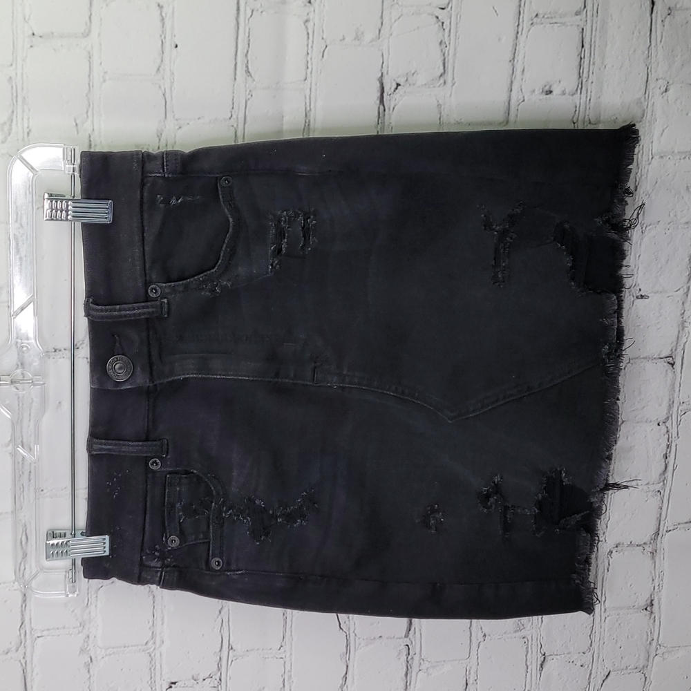 NWT american eagle curvy high rise distressed mini skirt